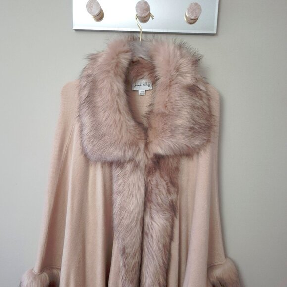 NWOT Joseph Ribkoff nude blush pink knit cape with faux fur accents, OS - Picture 8 of 9